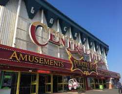 It has many attractions like Pirate Bay Family Bar It has many attractions like Pirate Bay Family Bar, Blackpool Big Wheel, Peter Sedgewicks Funfair, Central Pier Family Entertainment Center, Old Tyme